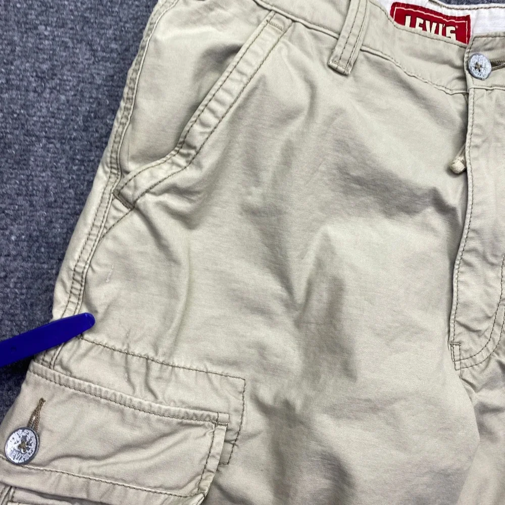 Levis measurements waist
